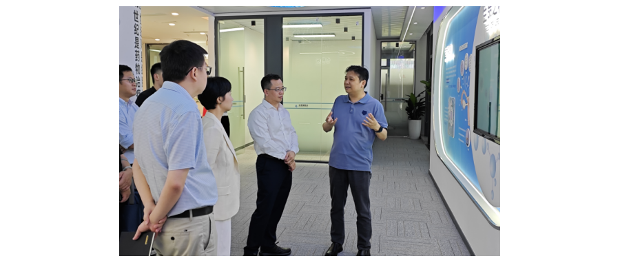[Government-Enterprise Exchange | Leaders from the Municipal Medicine and Medical Device Office Visit Shenzhen-Hong Kong Cell Valley]